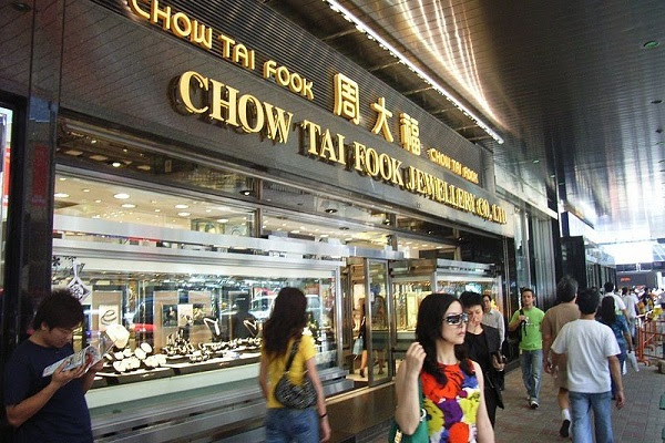 Tourism Increase Drives Hong Kong Jewelry Sales